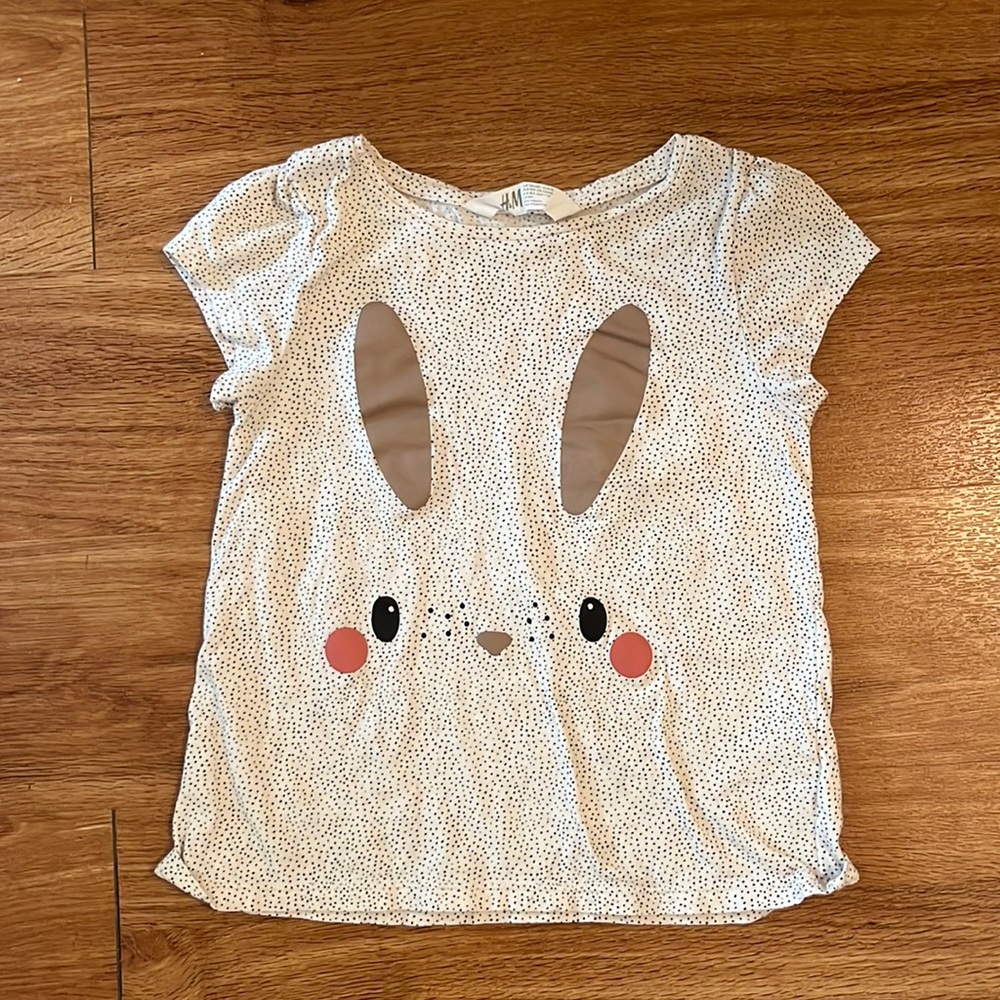 H & M girls bunny shirt
